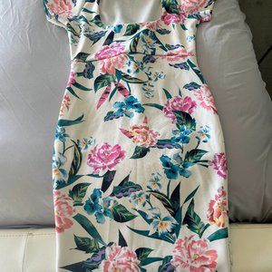 Missguided offwhite floral midi dress